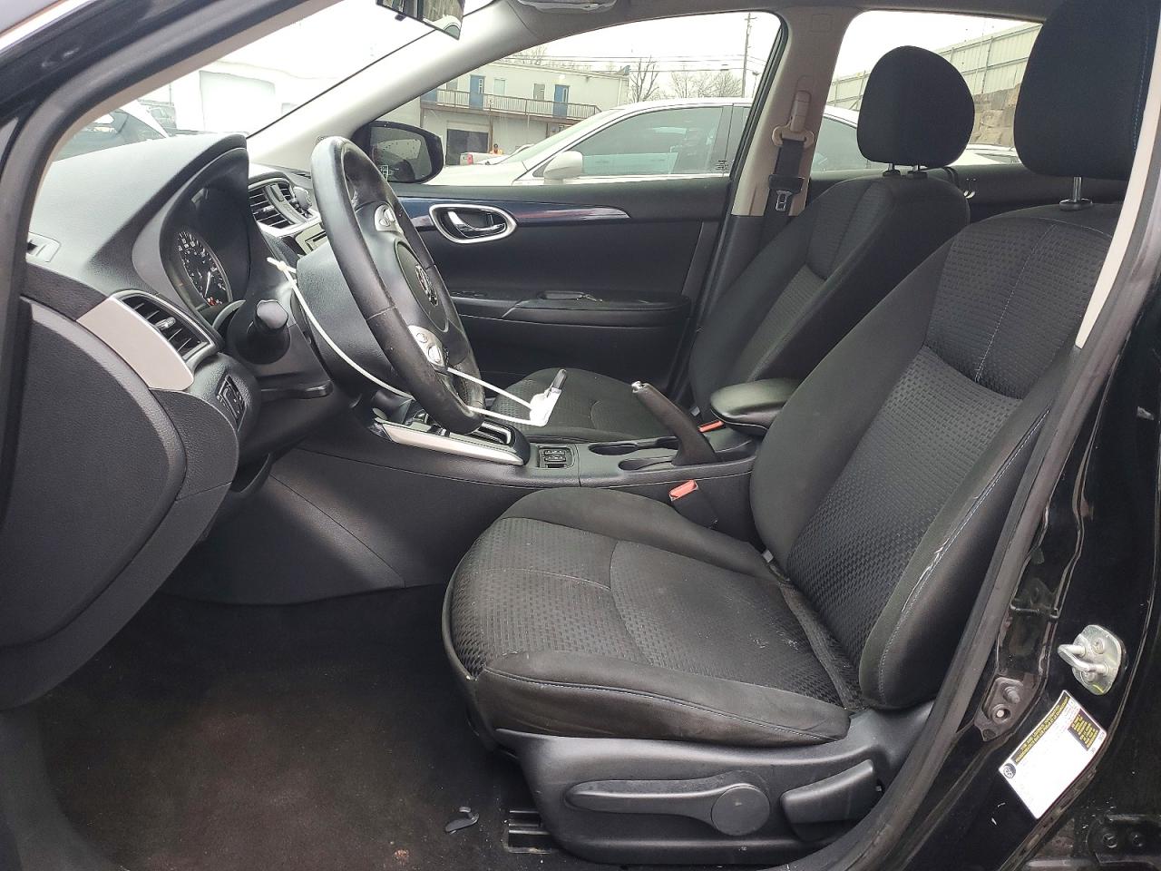 2019 NISSAN SENTRA SR photo 7