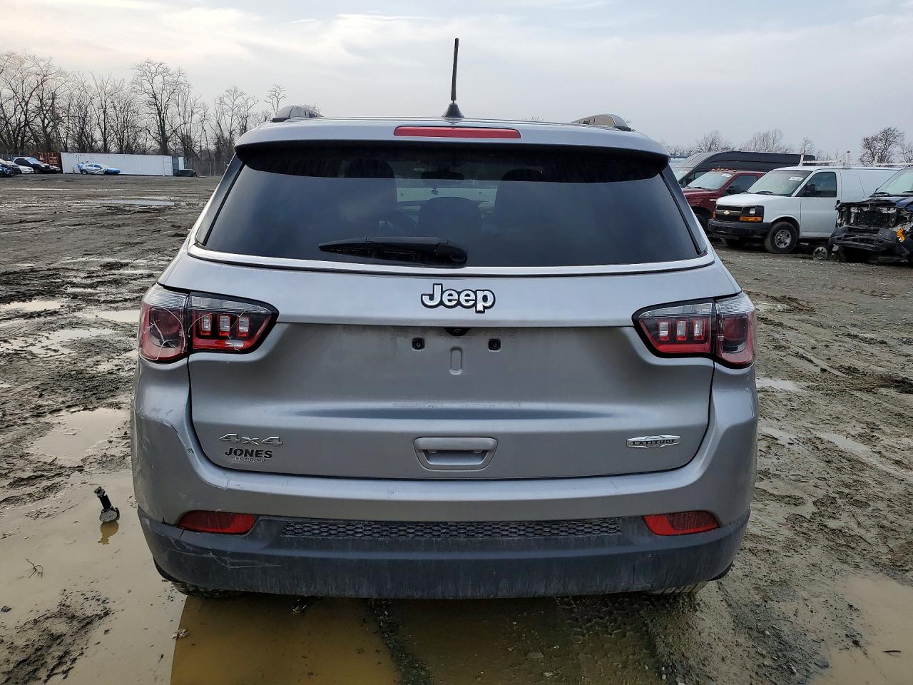 2021 JEEP COMPASS LATITUDE photo 6