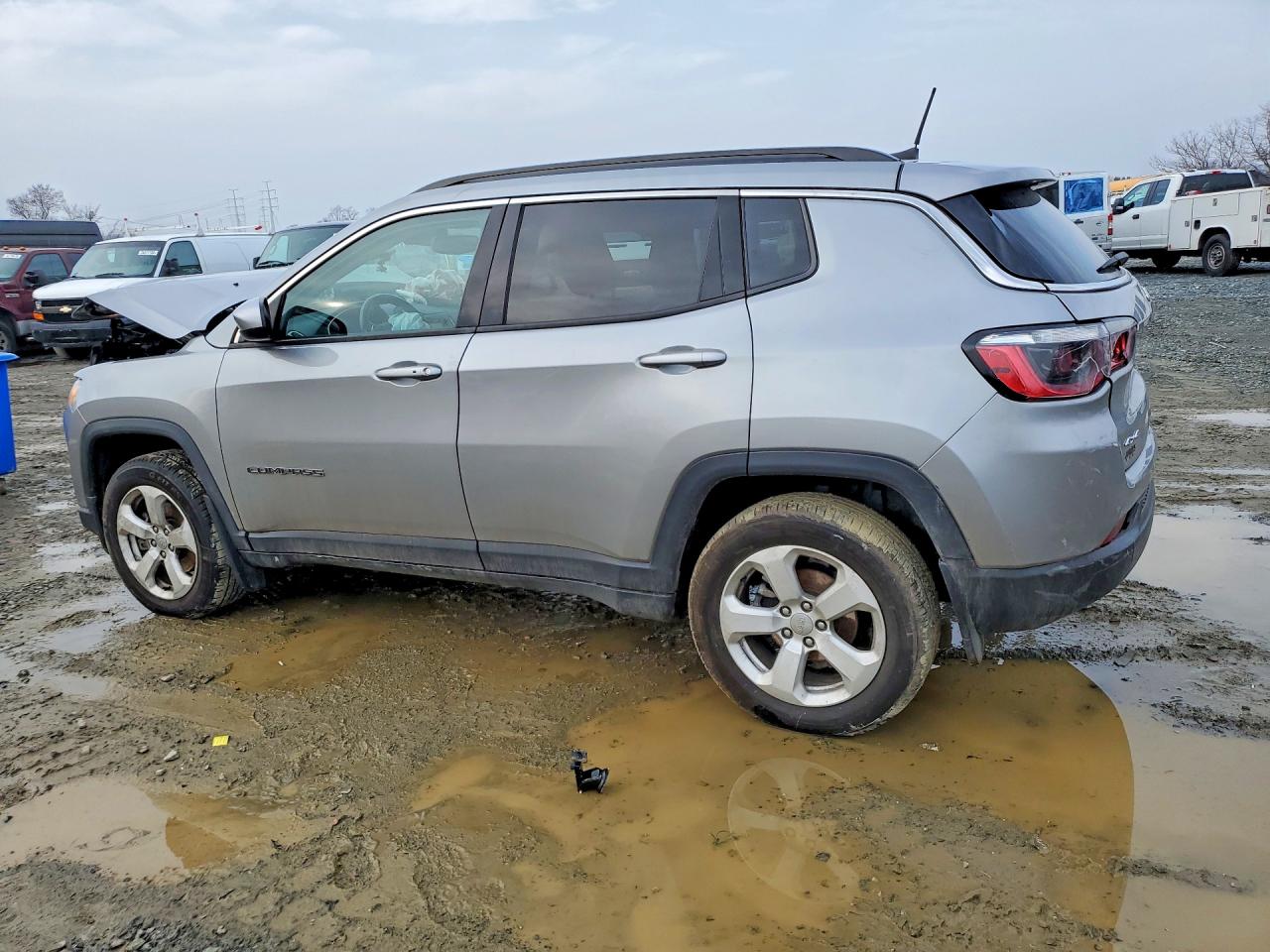2021 JEEP COMPASS LATITUDE photo 2
