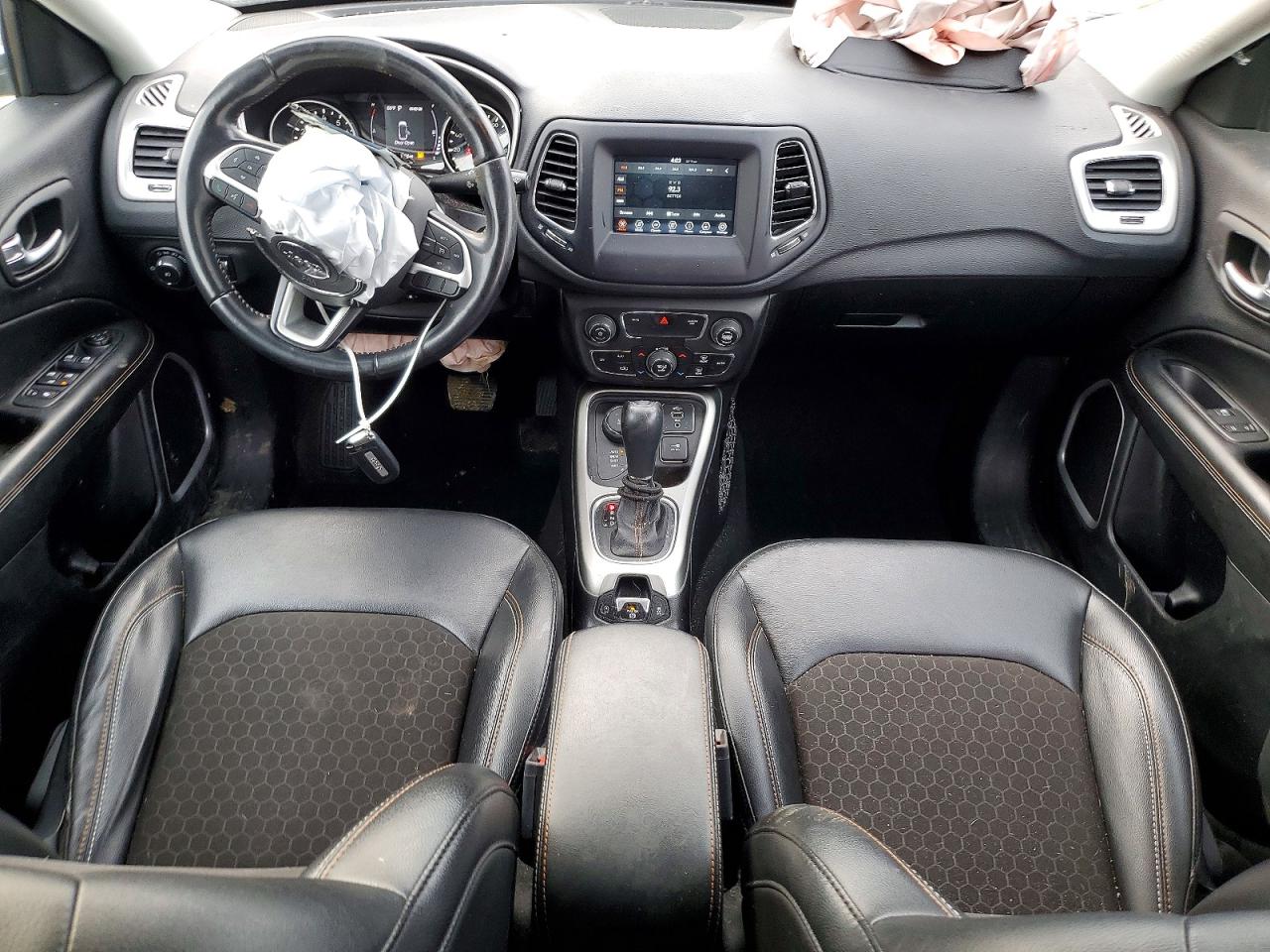2021 JEEP COMPASS LATITUDE photo 8