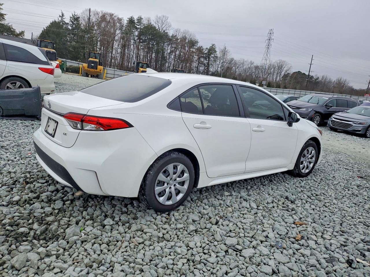 2021 TOYOTA COROLLA LE photo 5