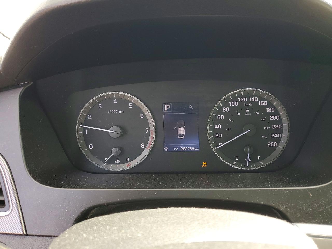 2016 HYUNDAI SONATA SPORT photo 9