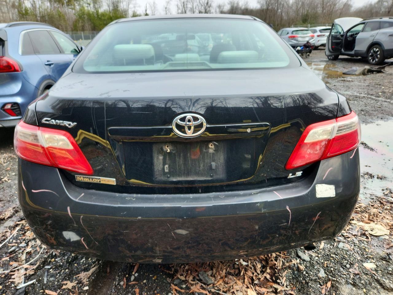 2009 TOYOTA CAMRY LE photo 11