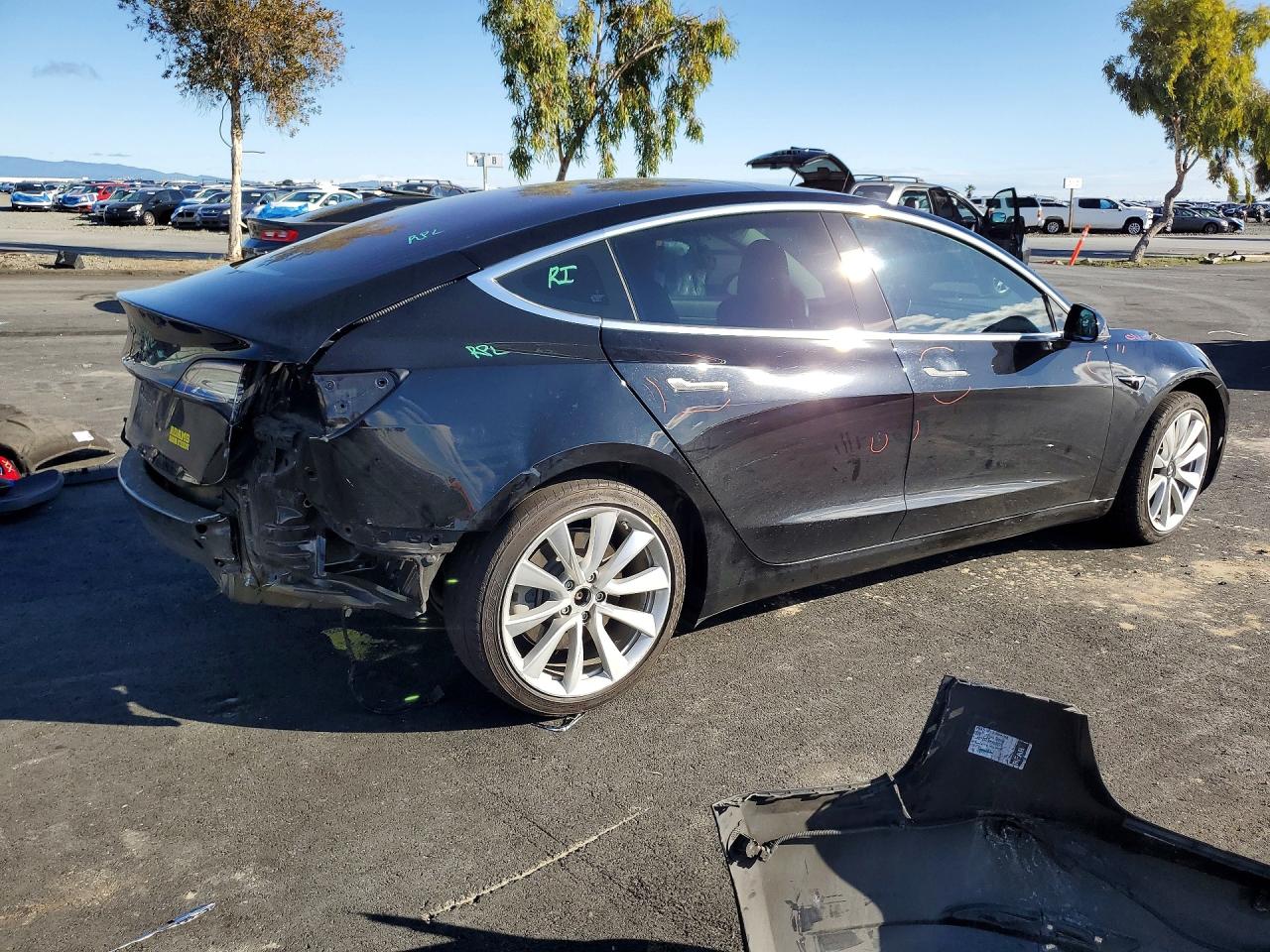2019 TESLA MODEL 3 photo 5
