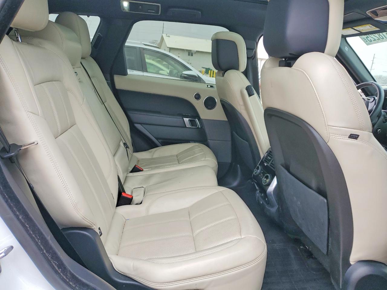 2019 LAND ROVER RANGE ROVER SPORT HSE photo 21