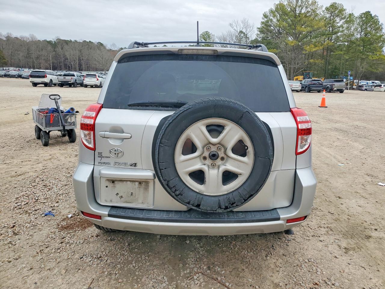 2009 TOYOTA RAV4 BASE photo 11