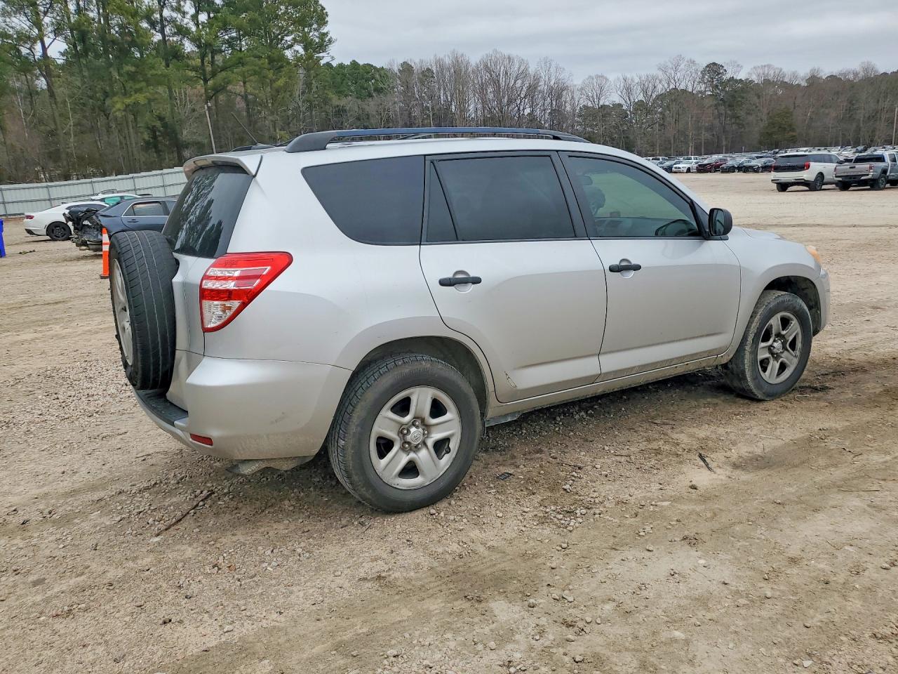 2009 TOYOTA RAV4 BASE photo 5
