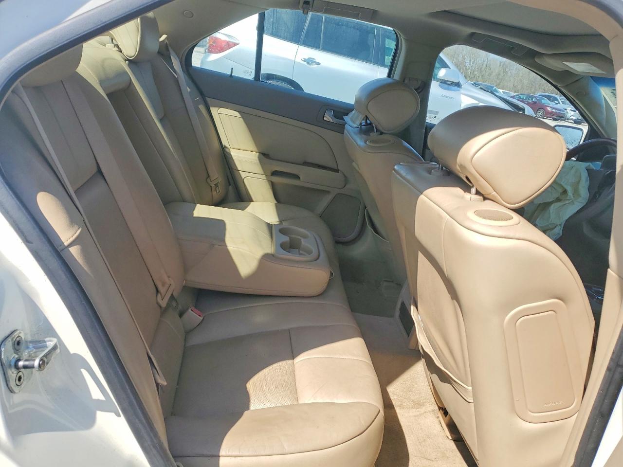 2007 CADILLAC STS photo 19