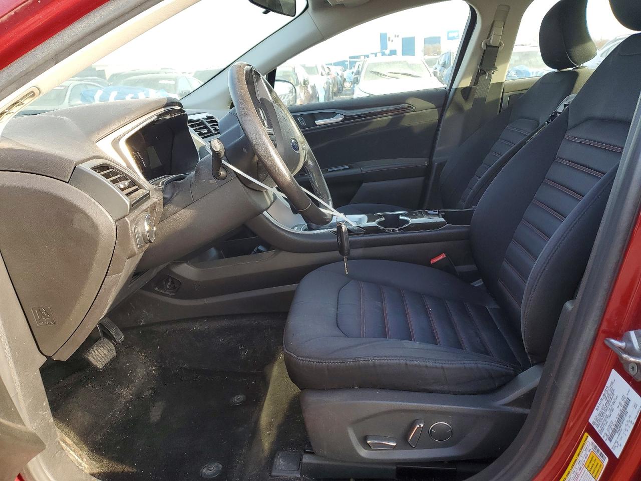 2016 FORD FUSION SE photo 7