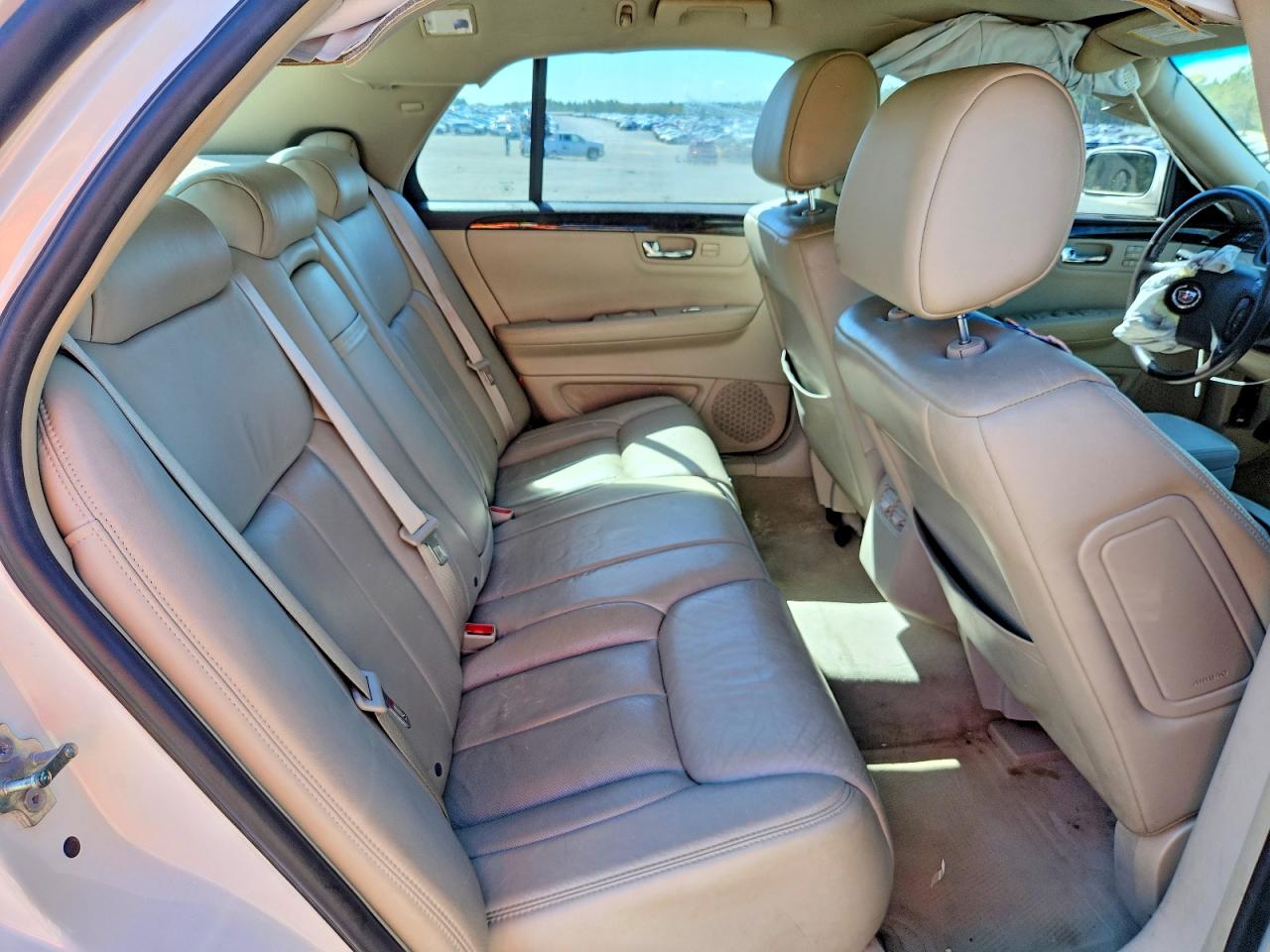 2008 CADILLAC DTS photo 19