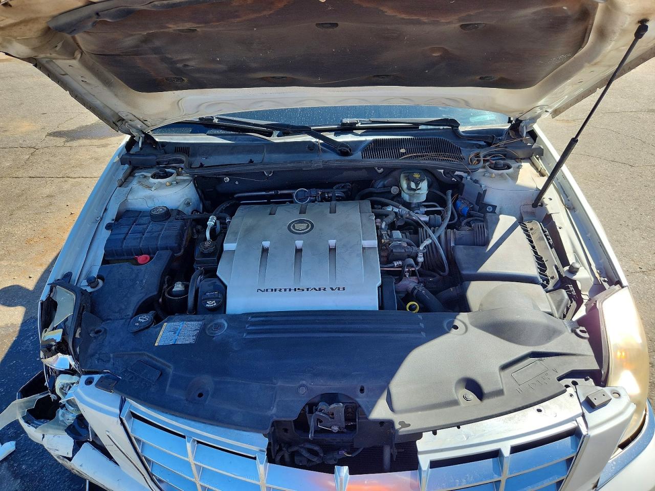 2008 CADILLAC DTS photo 21