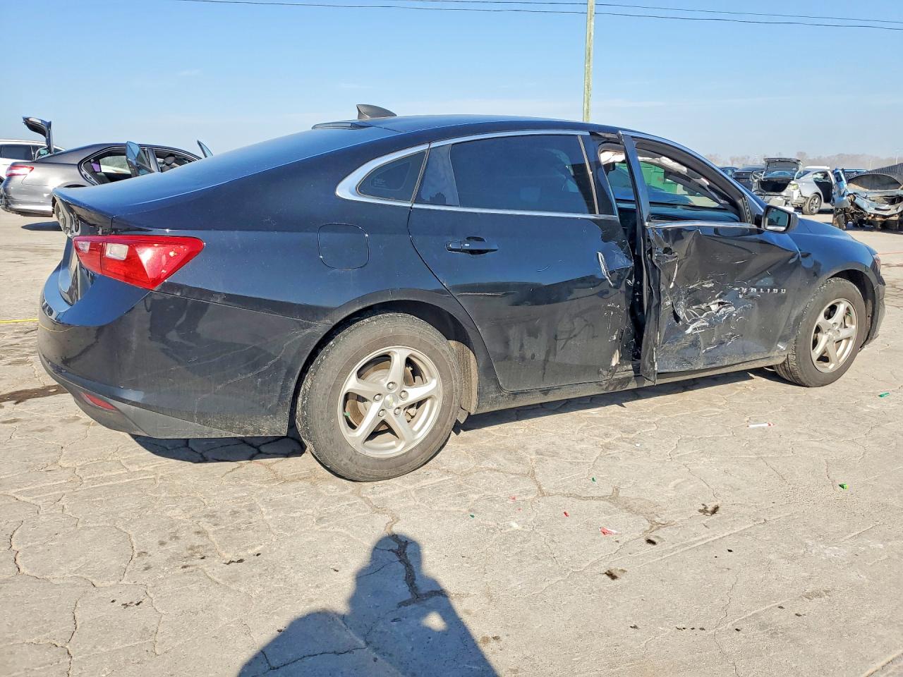 2018 CHEVROLET MALIBU LS photo 5