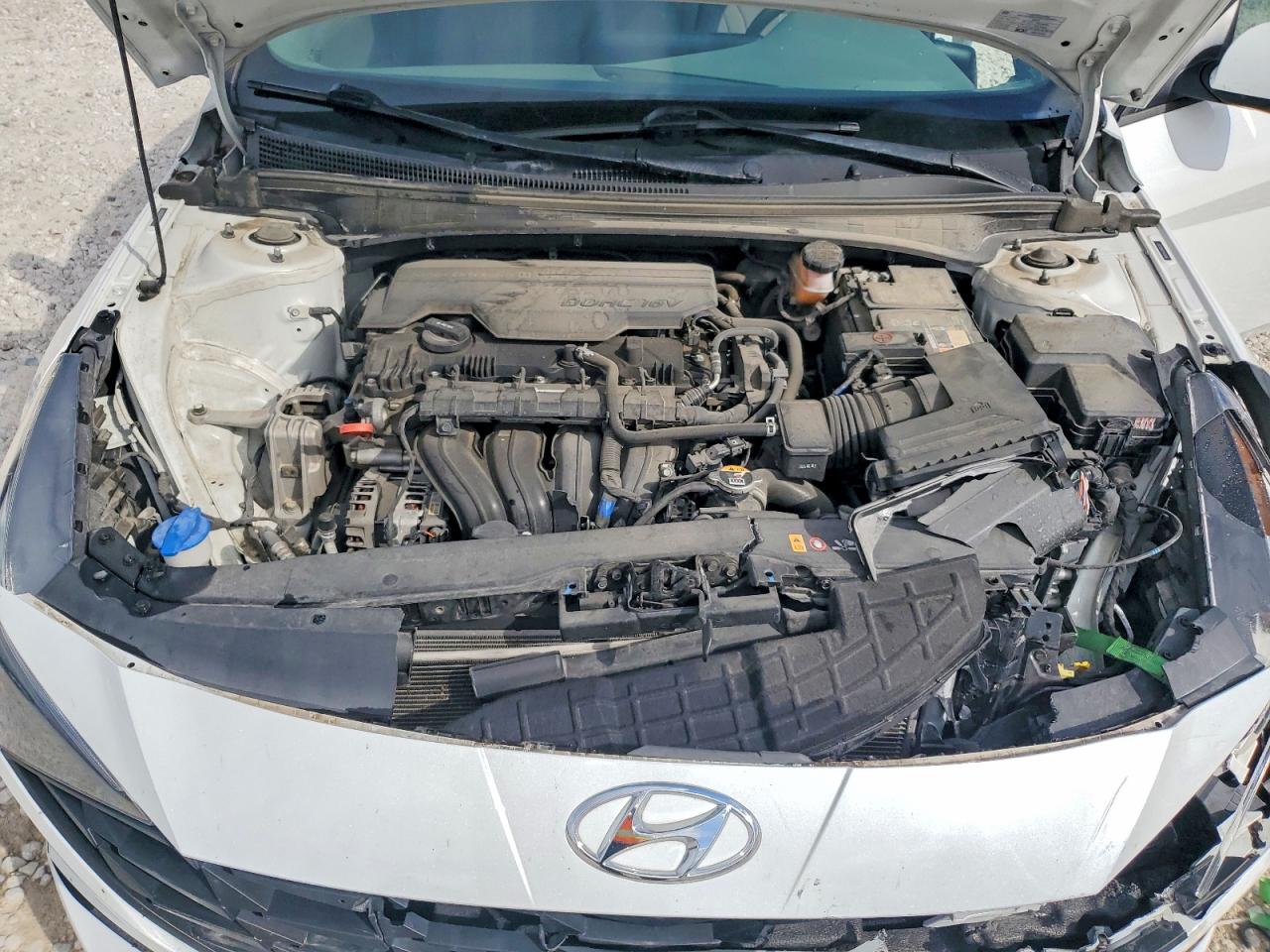 2022 HYUNDAI ELANTRA SE photo 21