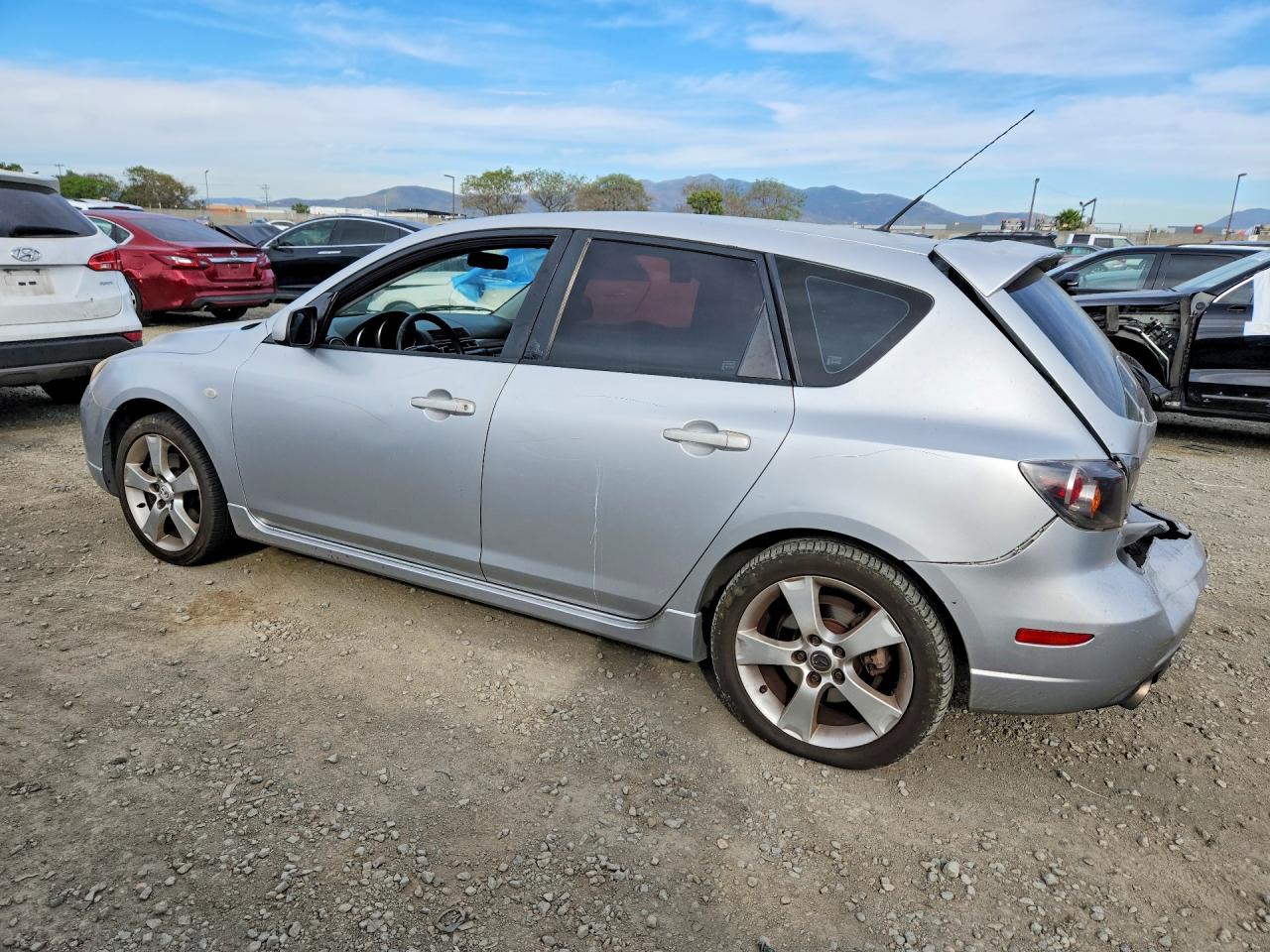 2006 MAZDA 3 HATCHBACK photo 3