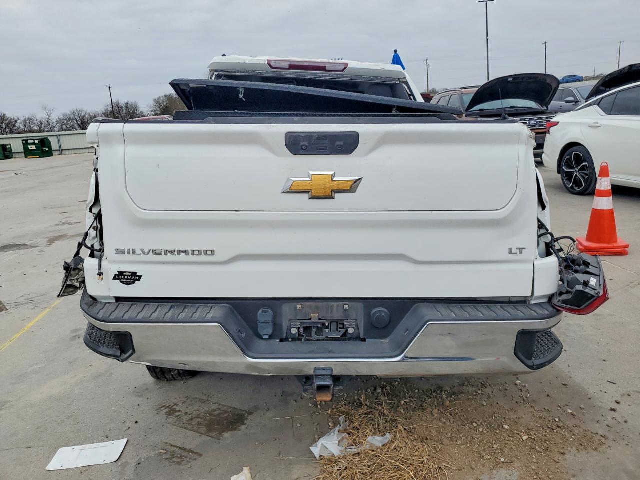 2023 CHEVROLET SILVERADO C1500 LT photo 16