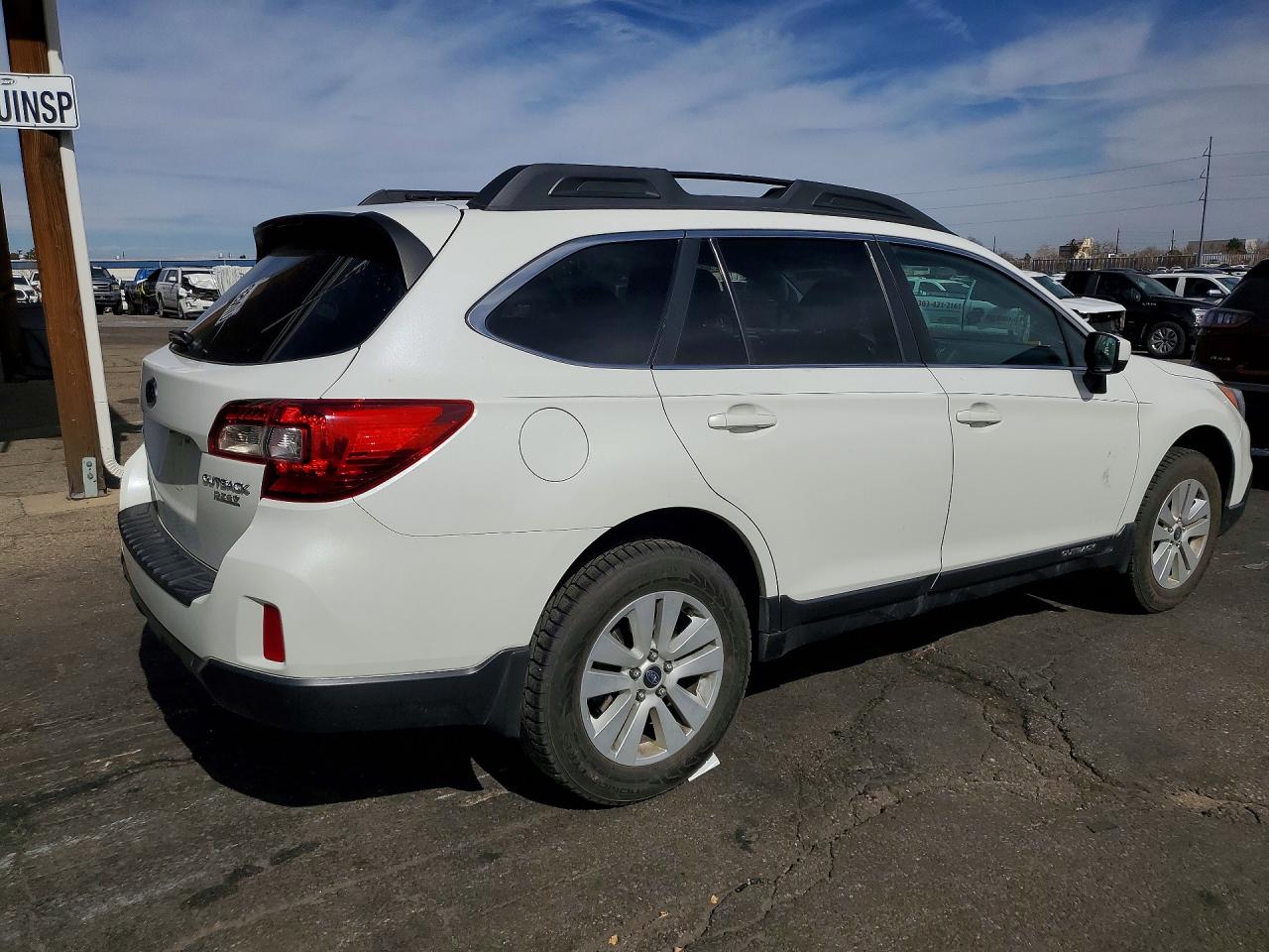 2015 SUBARU OUTBACK 2.5I PREMIUM photo 5