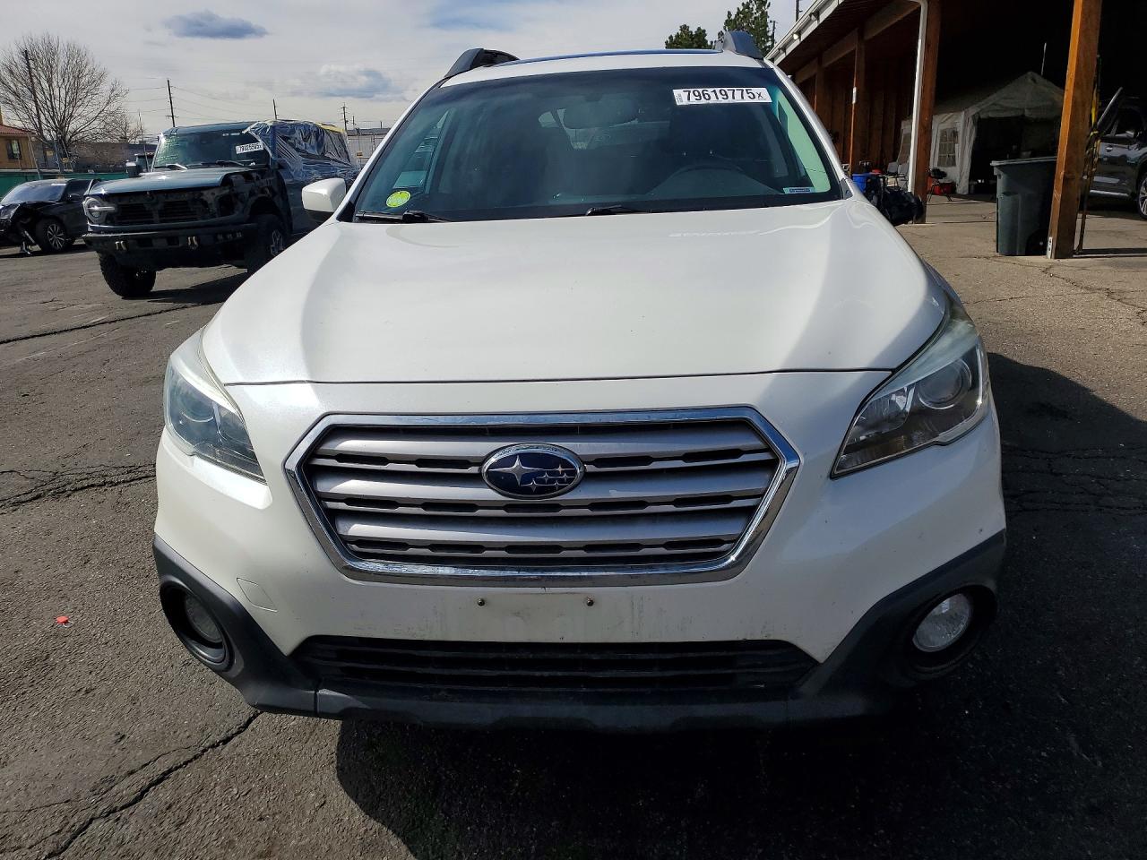 2015 SUBARU OUTBACK 2.5I PREMIUM photo 9