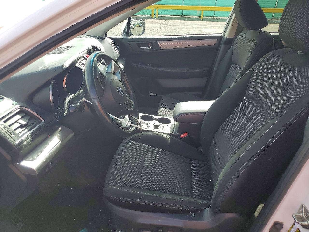 2015 SUBARU OUTBACK 2.5I PREMIUM photo 13