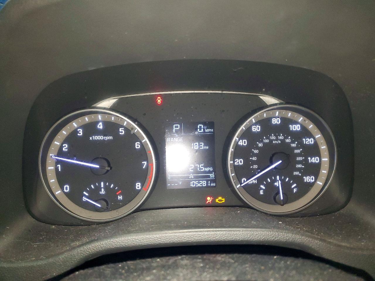2017 HYUNDAI ELANTRA SE photo 9