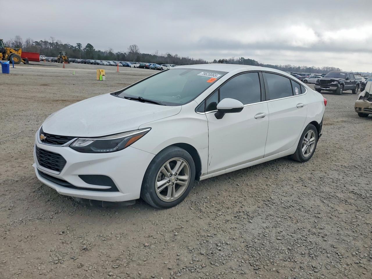 2017 CHEVROLET CRUZE