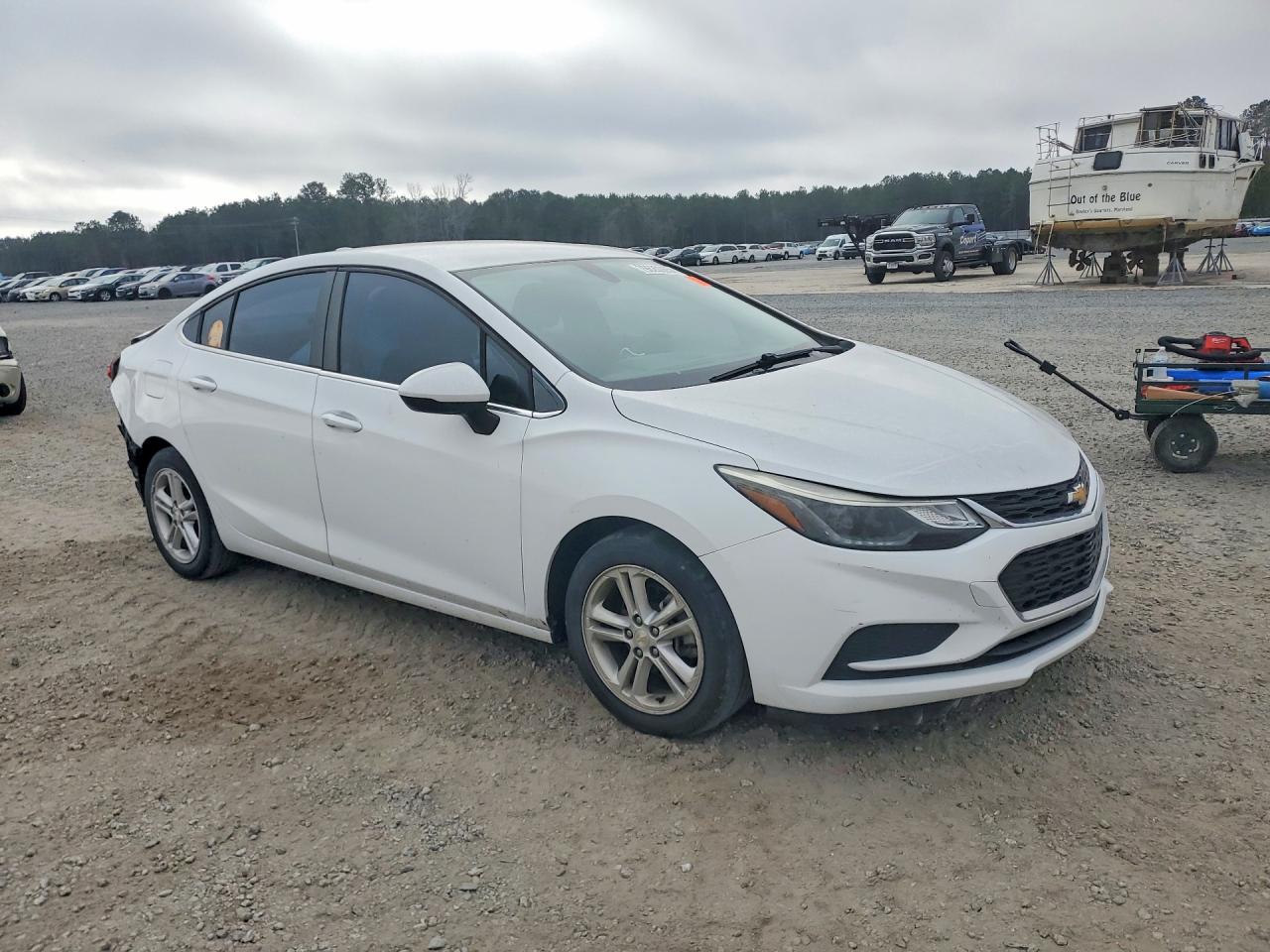 2017 CHEVROLET CRUZE LT photo 4