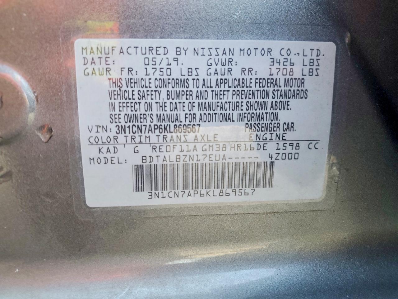 2019 NISSAN VERSA SV photo 23