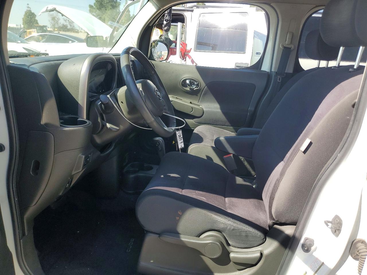 2014 NISSAN CUBE photo 13