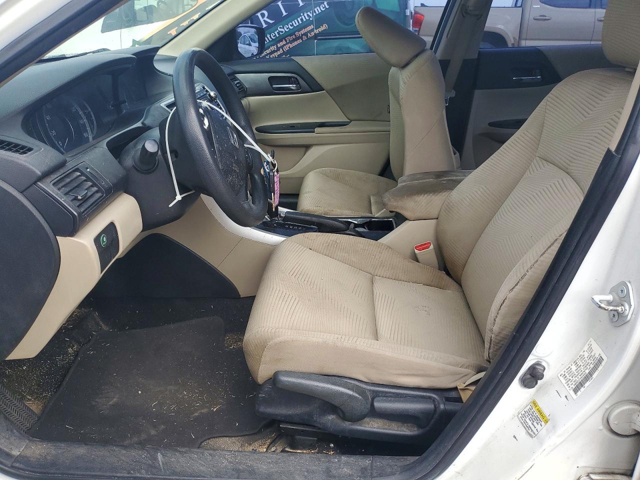 2014 HONDA ACCORD LX photo 19