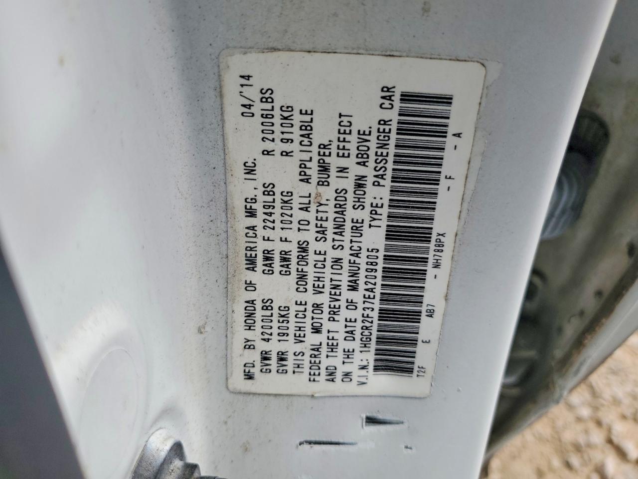 2014 HONDA ACCORD LX photo 34