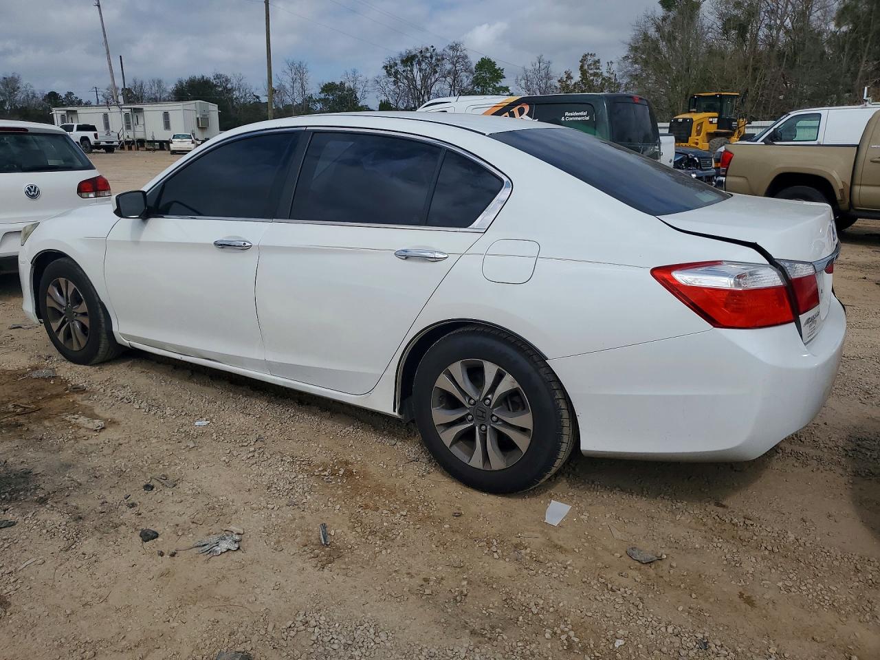 2014 HONDA ACCORD LX photo 4