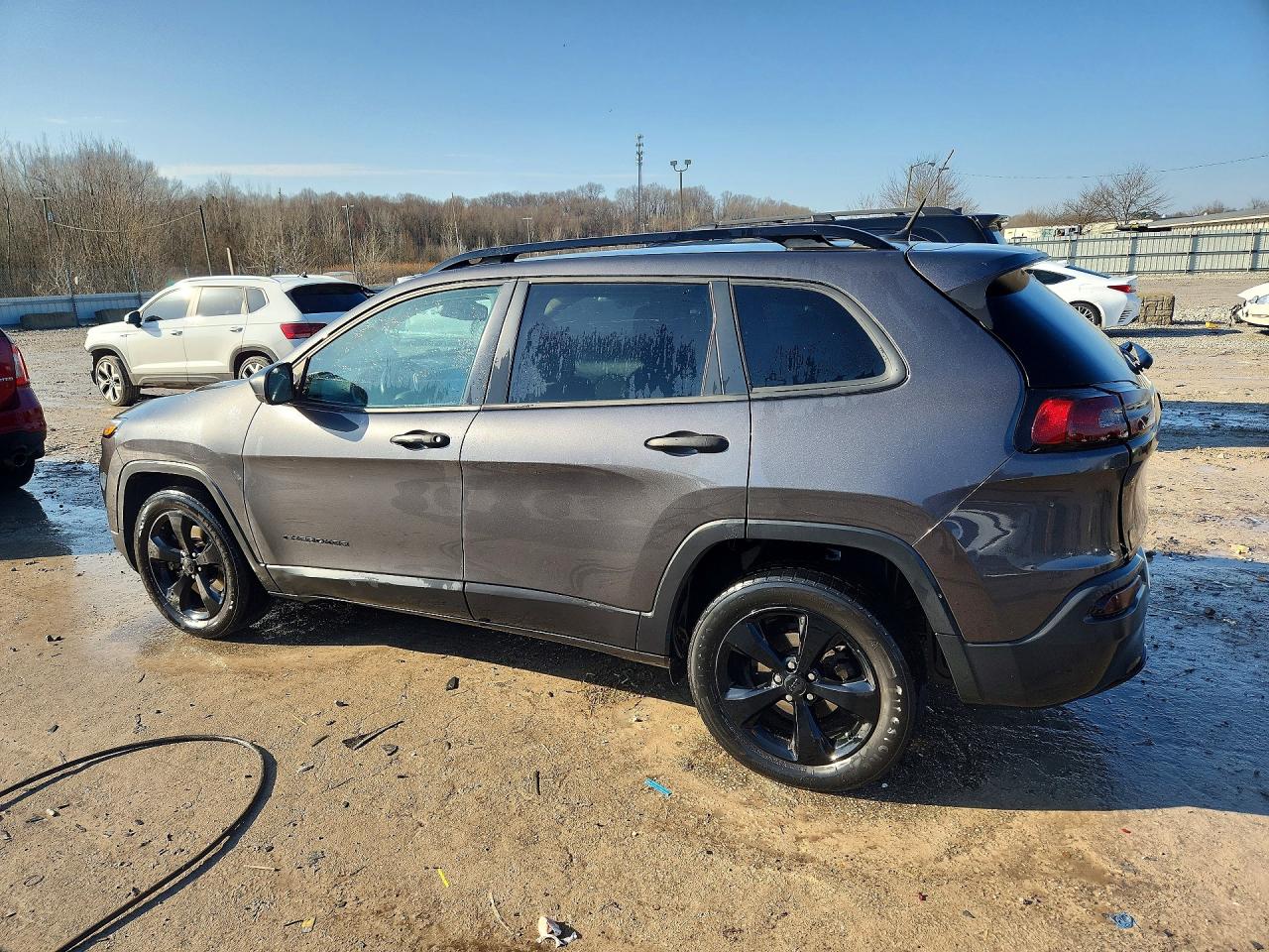 2017 JEEP CHEROKEE SPORT photo 3