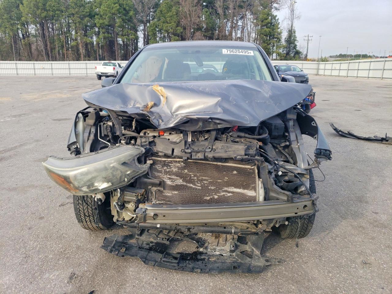 2014 HONDA CR-V LX photo 5