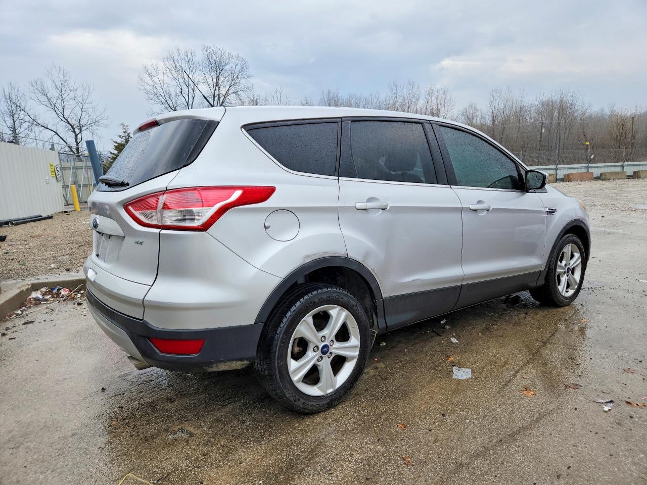 2015 FORD ESCAPE SE photo 5