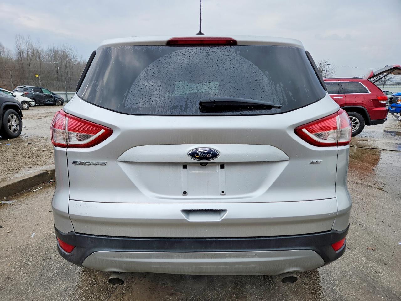 2015 FORD ESCAPE SE photo 11