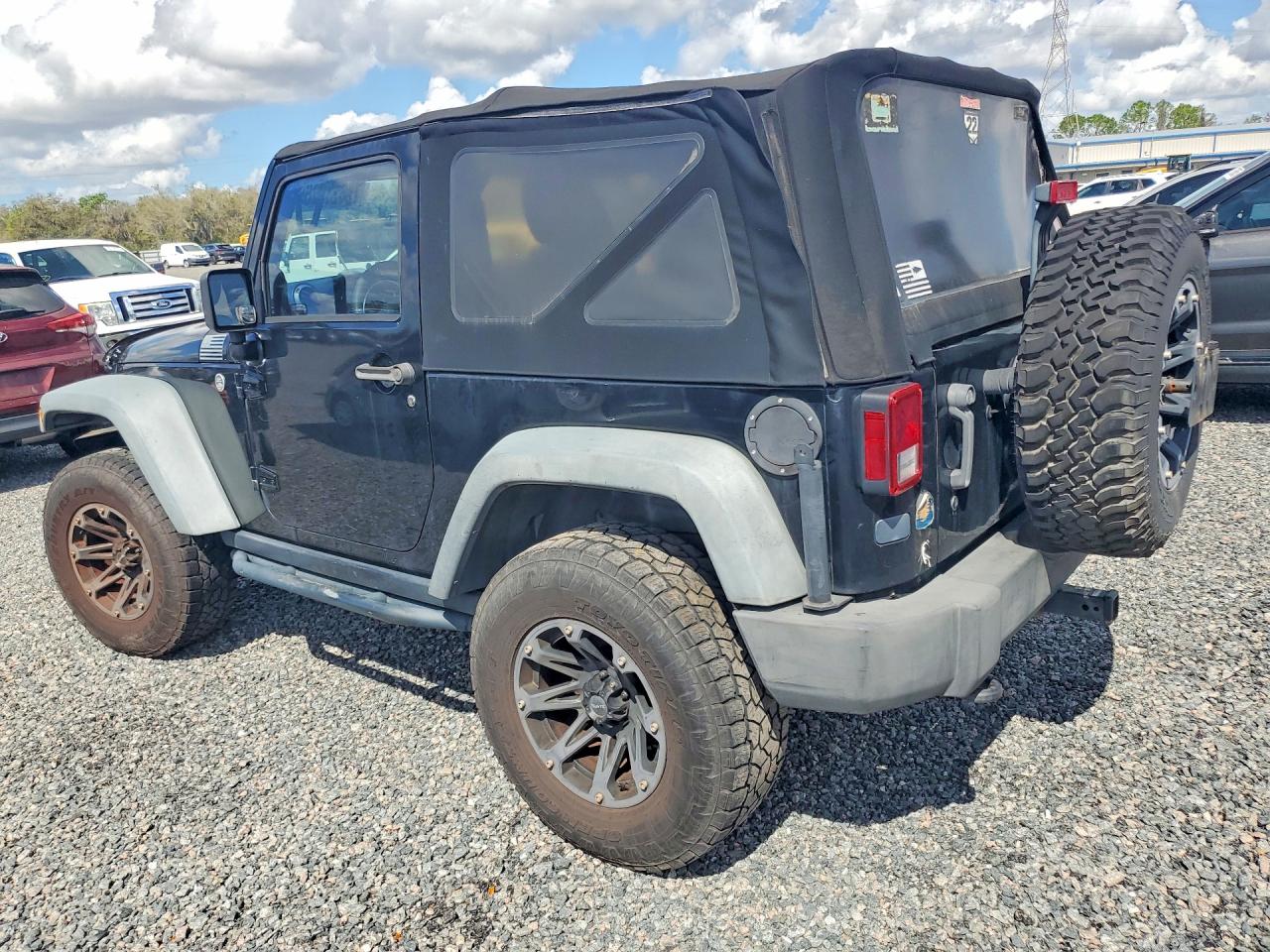 2011 JEEP WRANGLER SPORT photo 2