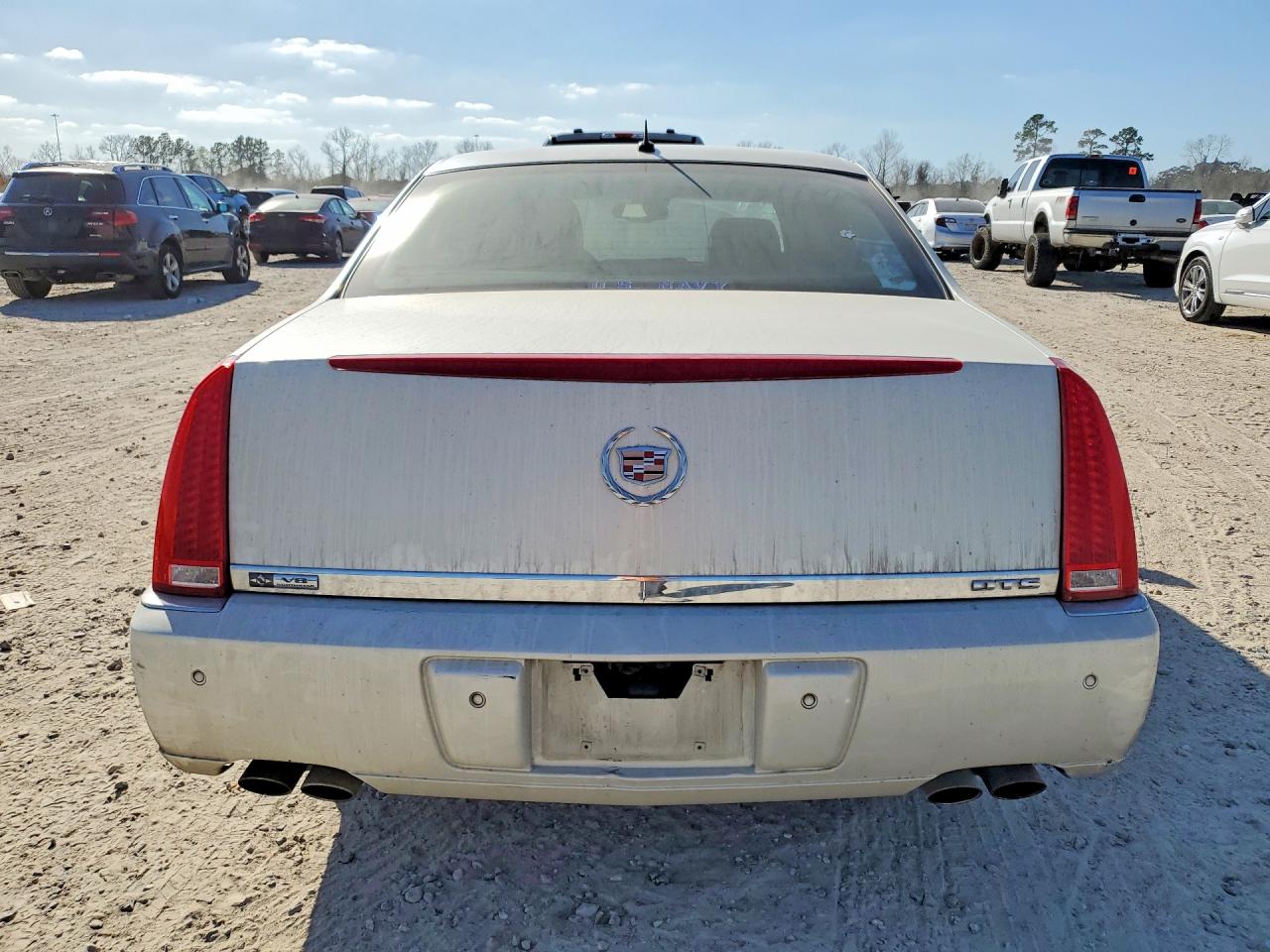 2008 CADILLAC DTS photo 6