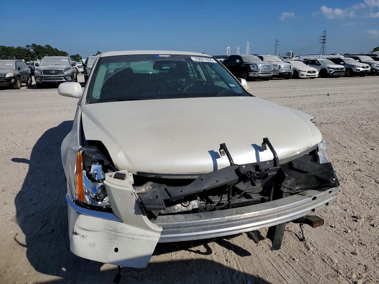 2008 CADILLAC DTS photo 5