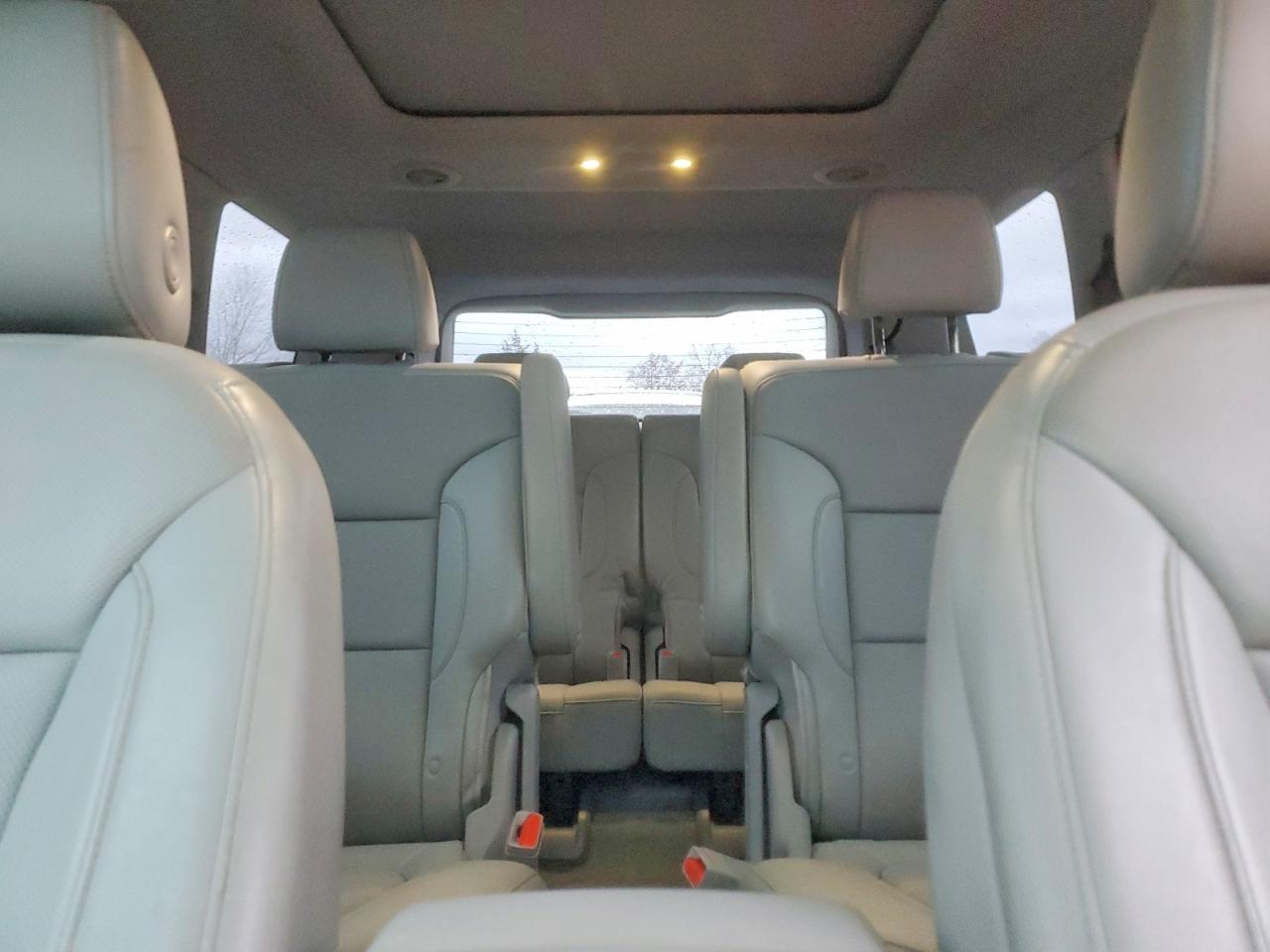 2021 GMC ACADIA SLT photo 10