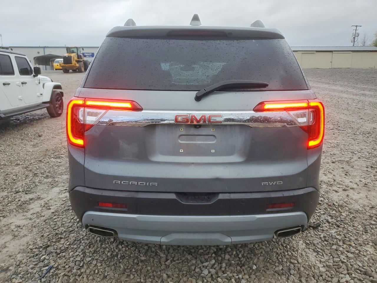 2021 GMC ACADIA SLT photo 6