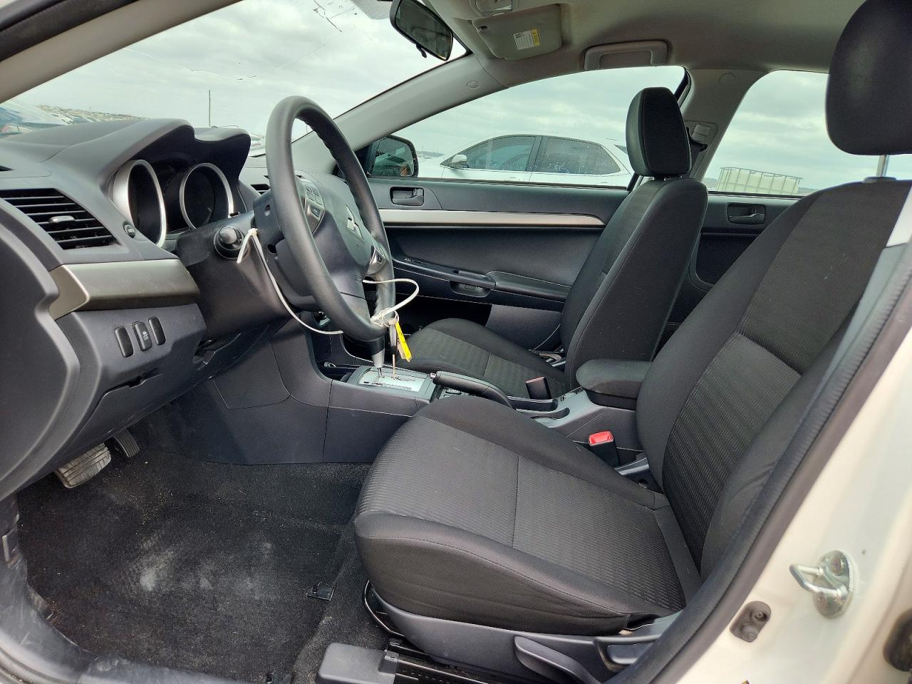 2012 MITSUBISHI LANCER SE photo 13