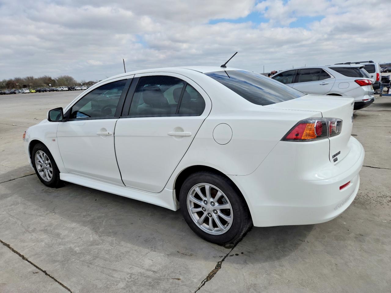 2012 MITSUBISHI LANCER SE photo 3
