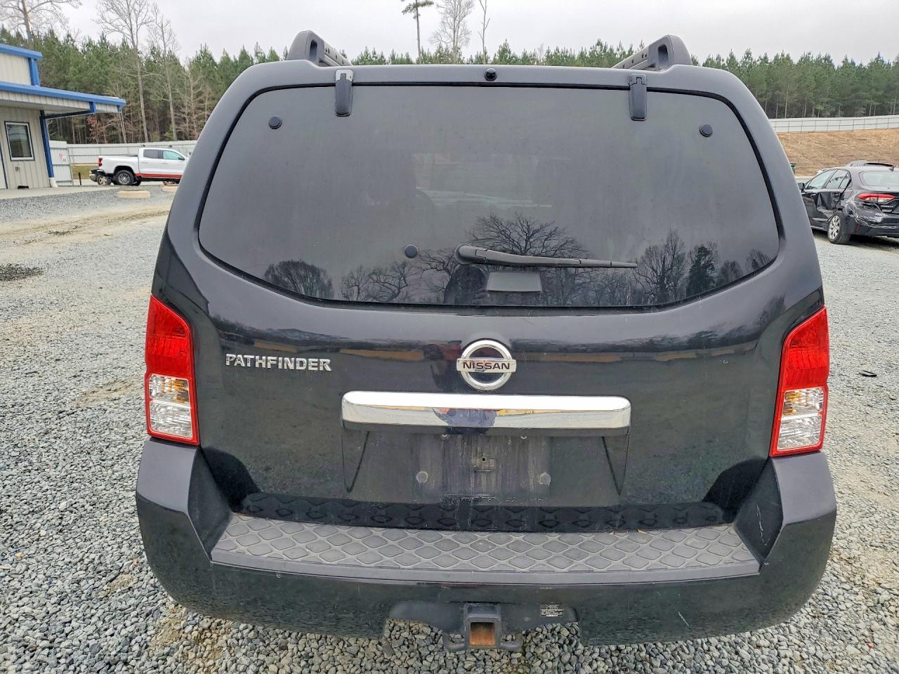 2012 NISSAN PATHFINDER S photo 16
