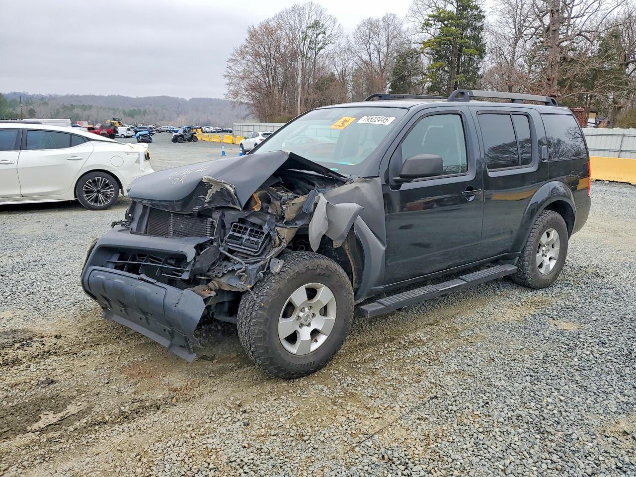 2012 NISSAN PATHFINDER