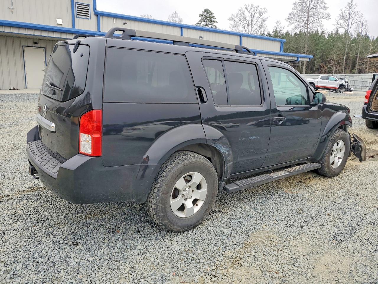 2012 NISSAN PATHFINDER S photo 7