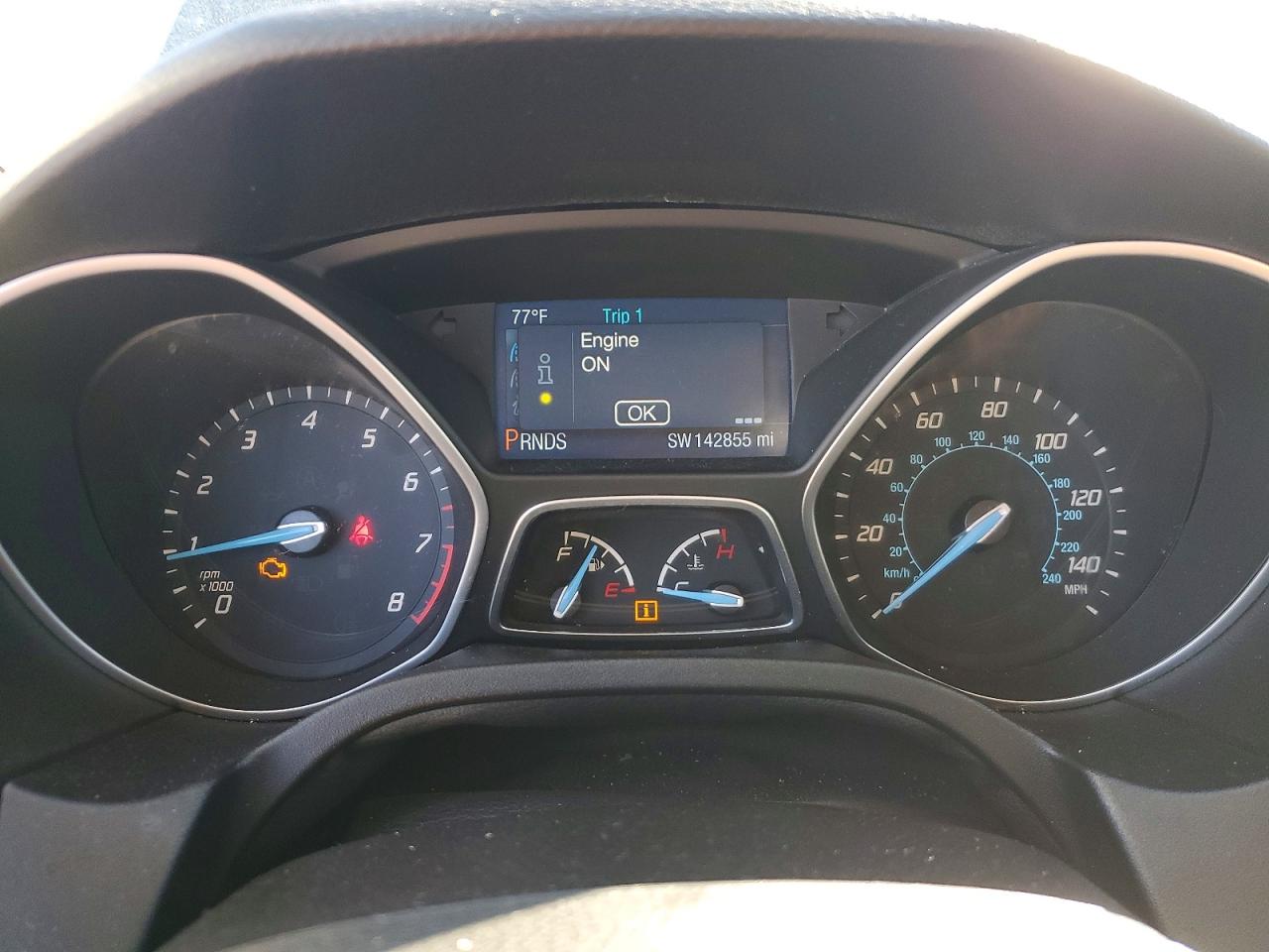2014 FORD FOCUS SE photo 25