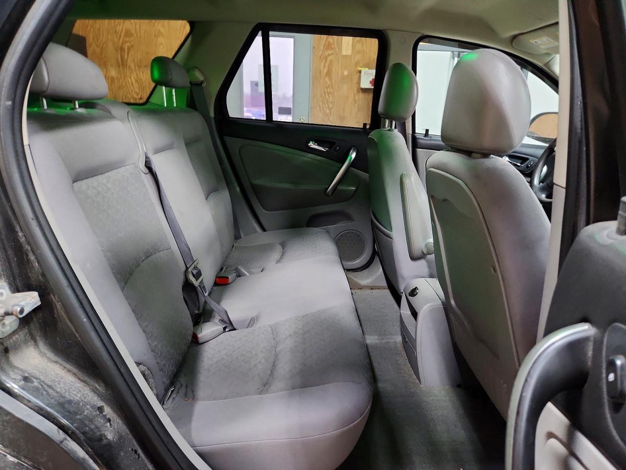 2006 SATURN VUE photo 21