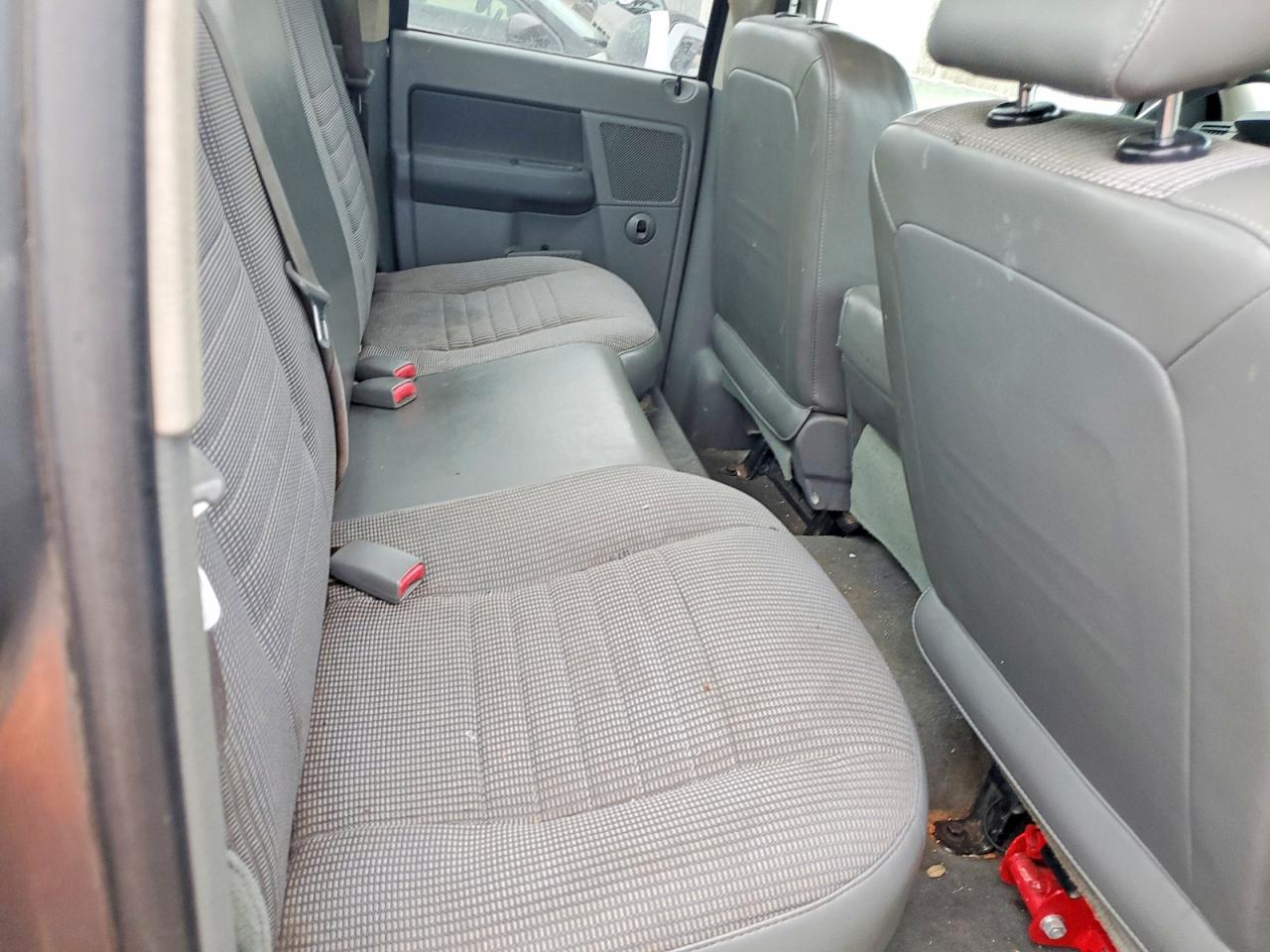 2006 DODGE RAM 1500 ST photo 10