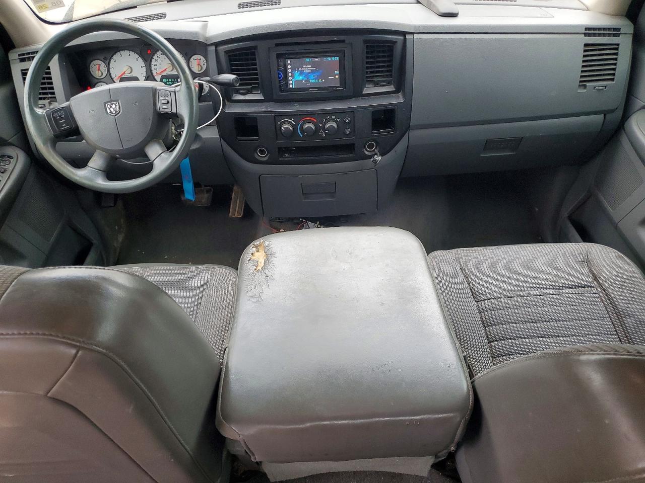 2006 DODGE RAM 1500 ST photo 8