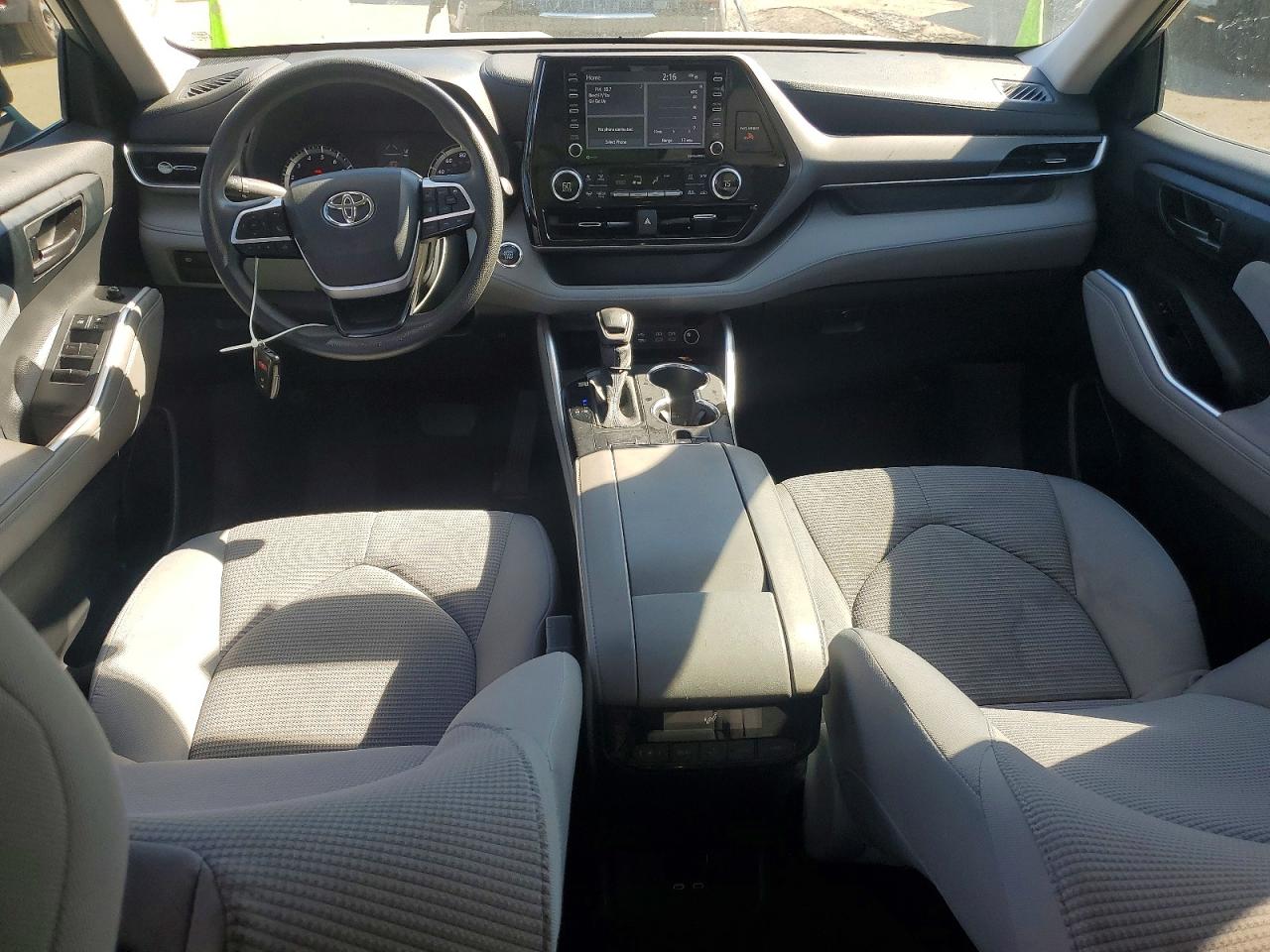 2022 TOYOTA HIGHLANDER L photo 8