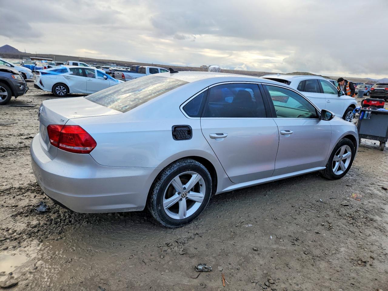 2012 VOLKSWAGEN PASSAT photo 5